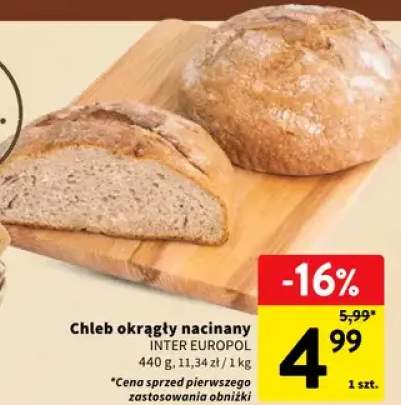 Chleb okrągły nacinany