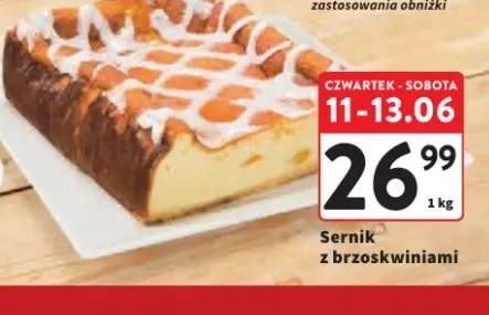 Sernik z brzoskwiniami
