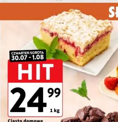 Ciasto domowe z owocami sezonowymi